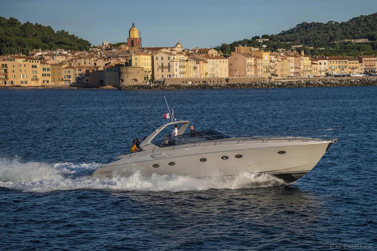 M/Y Numarine 52s