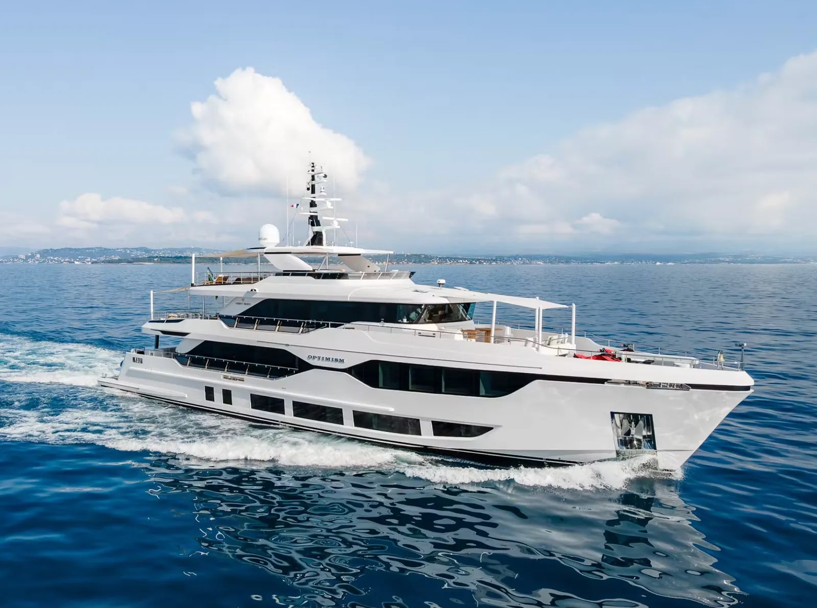 M/Y Optimism