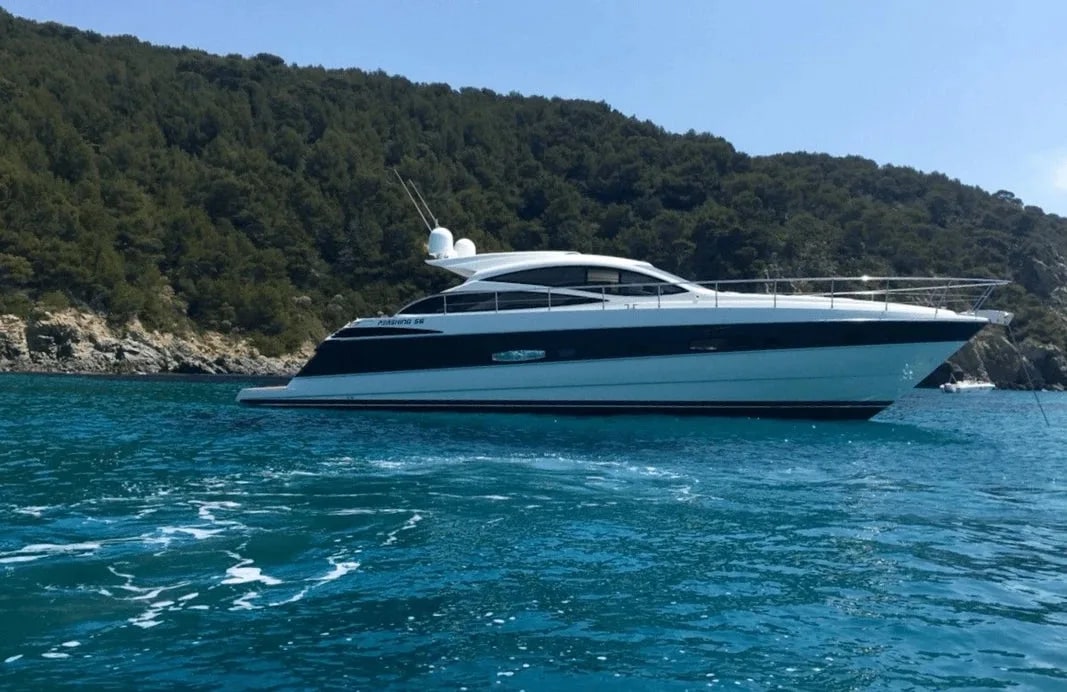 M/Y Pershing 56