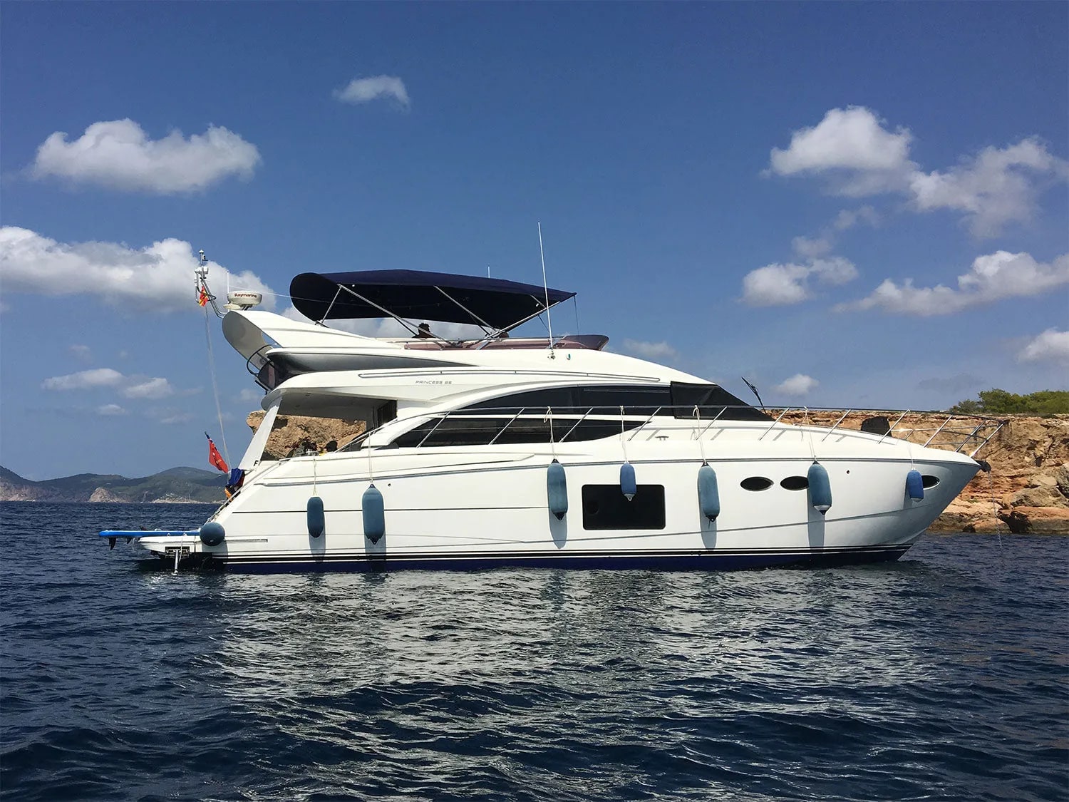 M/Y Princess 56