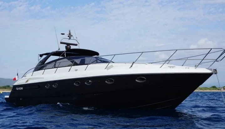 M/Y Princess V55