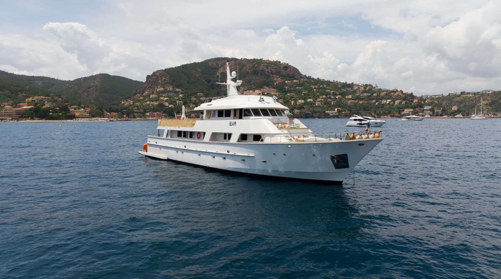 M/Y Eva