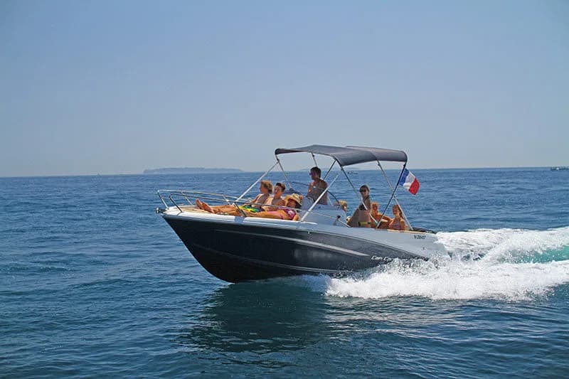M/Y Jeanneau Cap Camarat