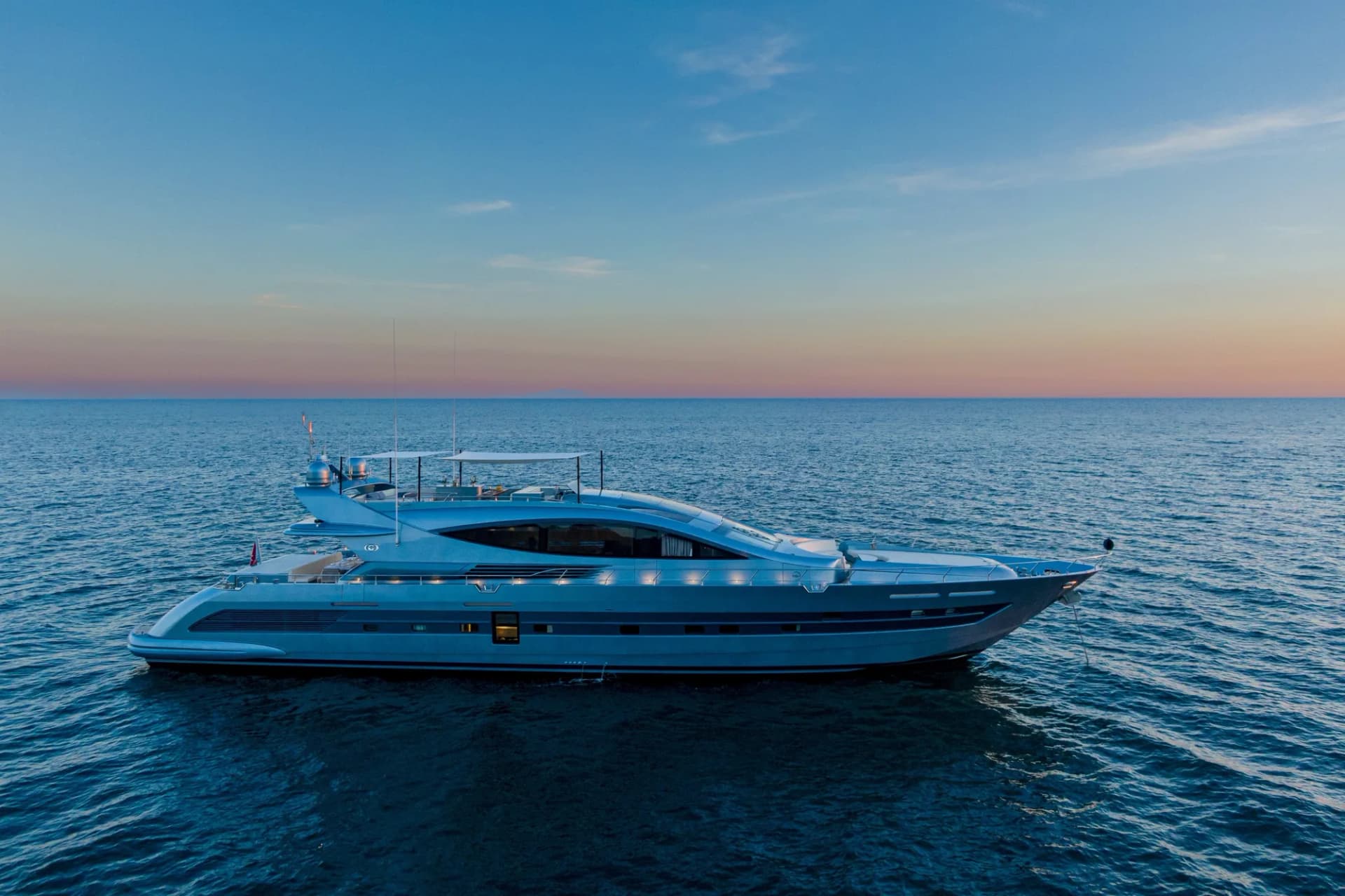 M/Y 55