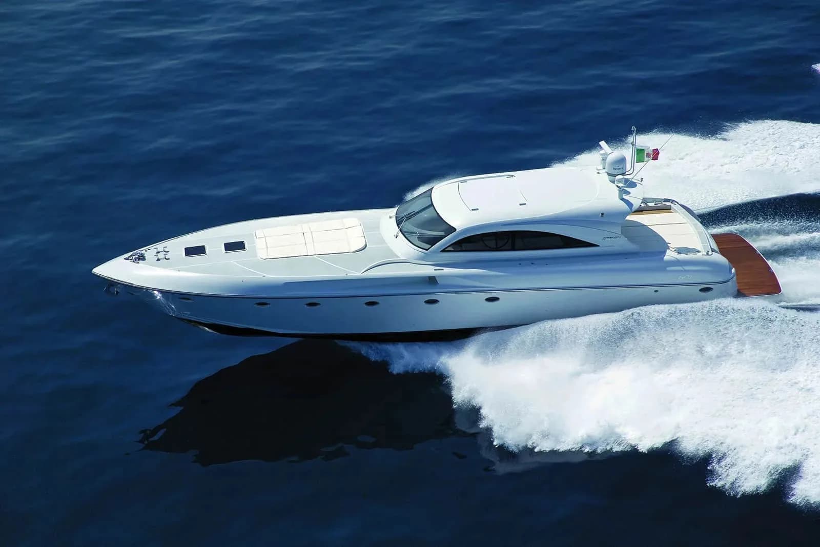 M/Y Rizzardi 73