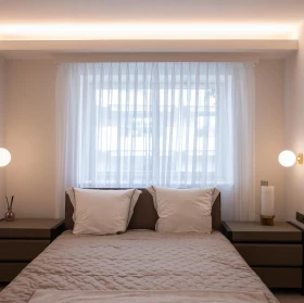 Luxurious Renovated 4-Room Penthouse