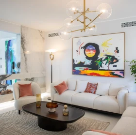Luxurious Renovated 4-Room Penthouse