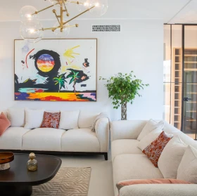 Luxurious Renovated 4-Room Penthouse