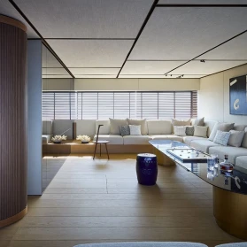 M/Y LA LA LAND