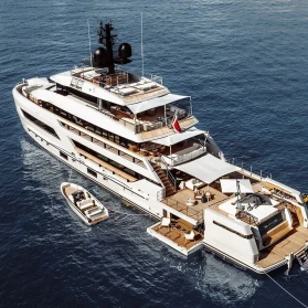 M/Y LA LA LAND