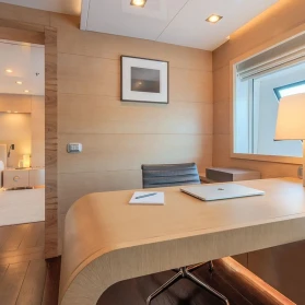 M/Y ZIA