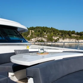M/Y ZIA