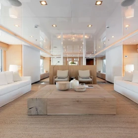 M/Y ZIA