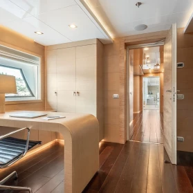 M/Y ZIA