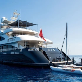 M/Y ZIA